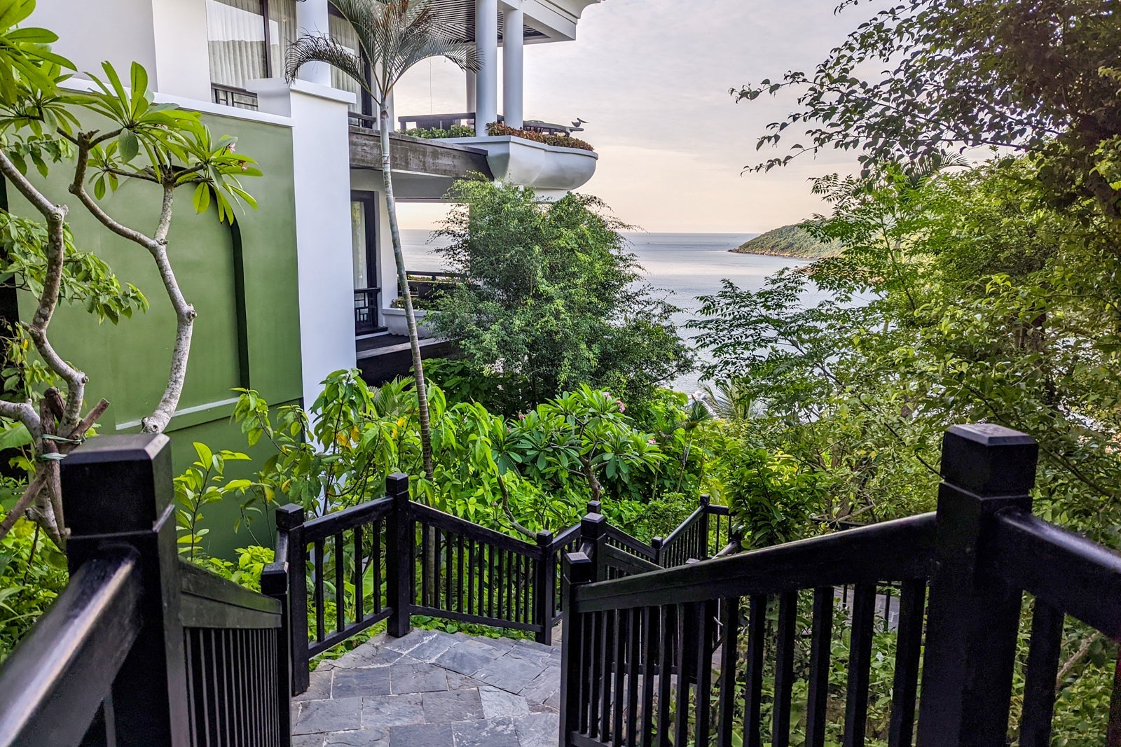 InterContinental Danang stairs