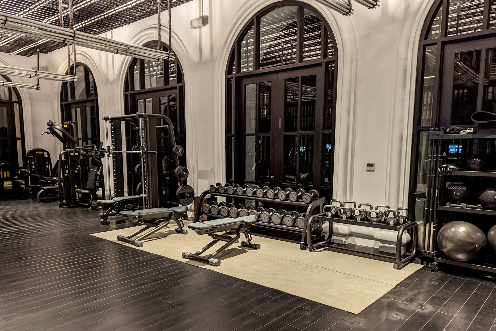 InterContinental Danang gym
