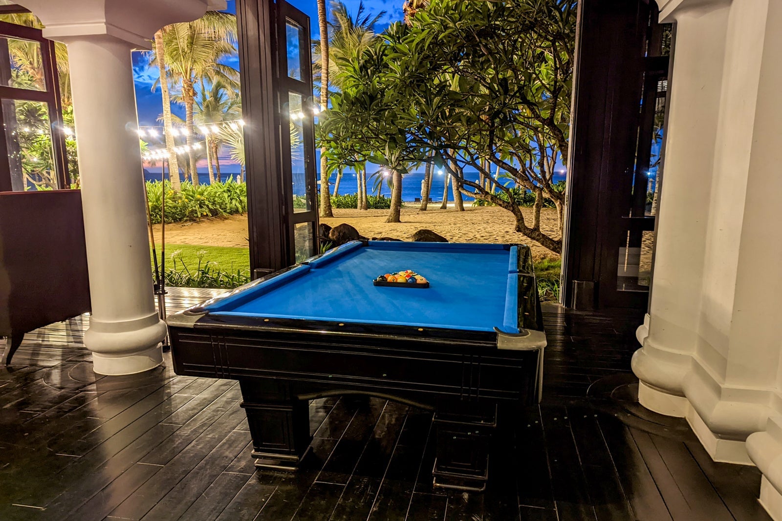 InterContinental Danang Long Bar