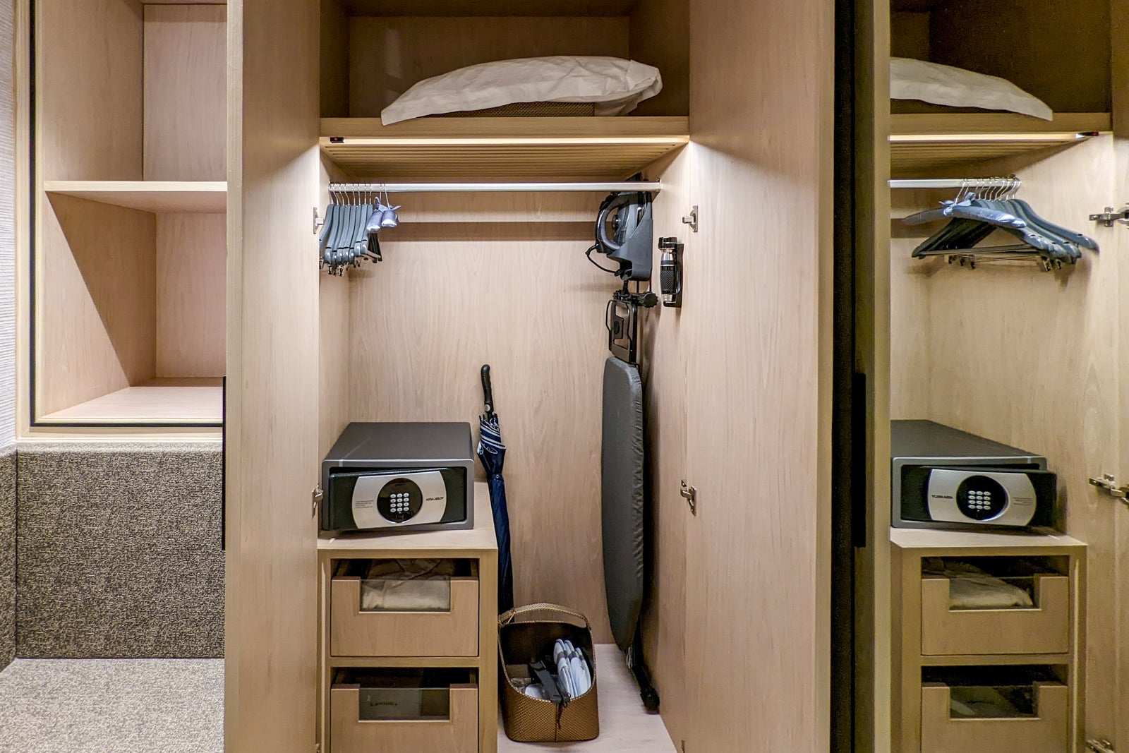 InterContinental Phuket Resort closet