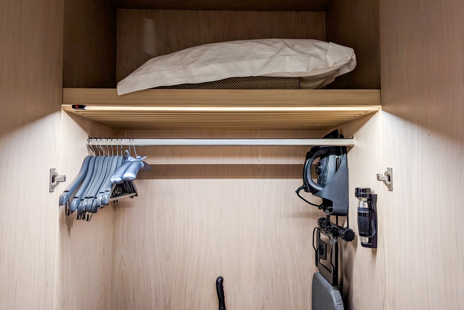 InterContinental Phuket Resort closet