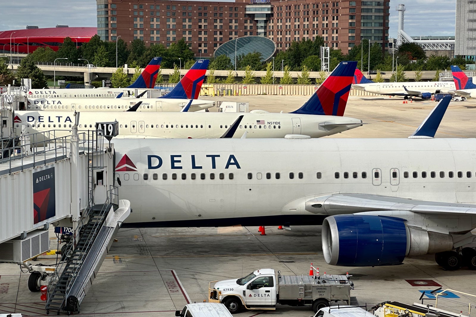 Delta Planes Boston