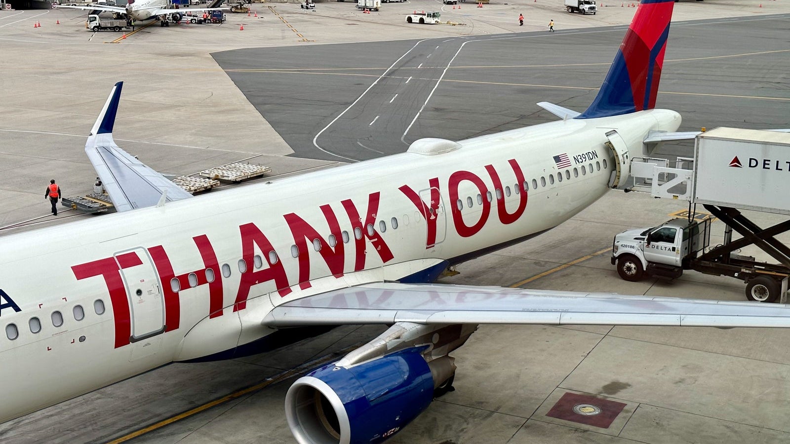 Delta Thank You Boeing 757 Boston