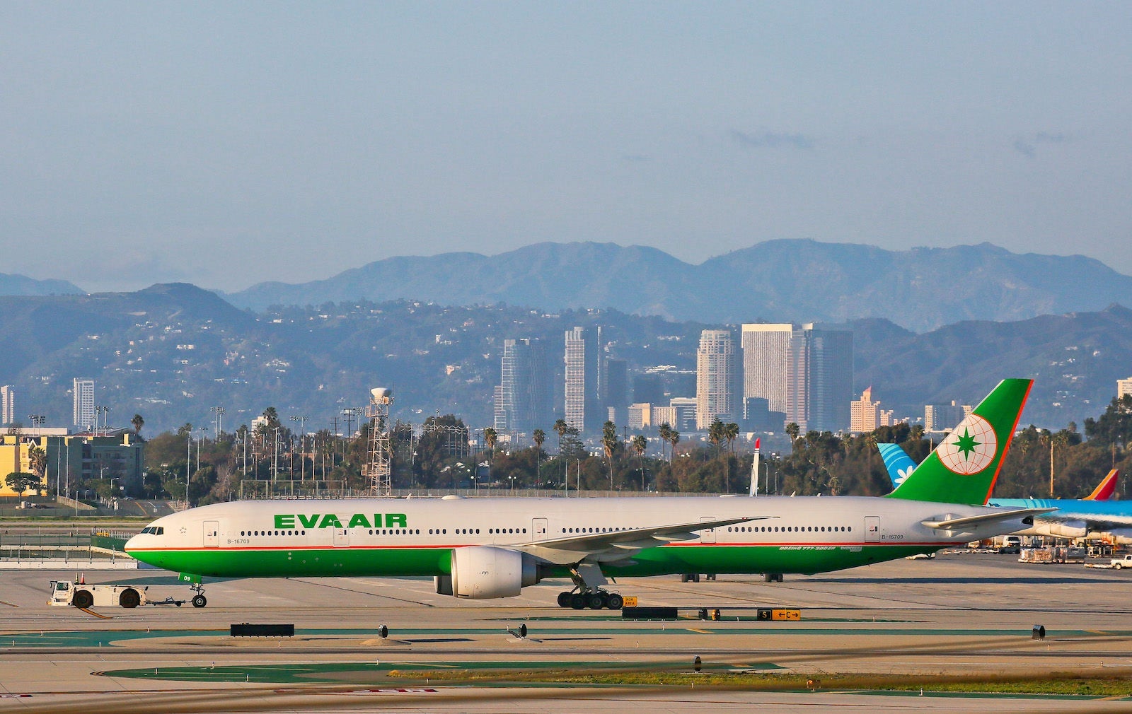 eva air plane lax