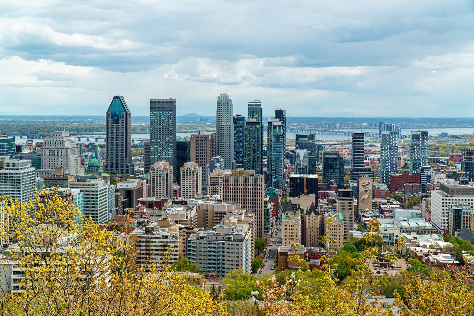 montreal skyline