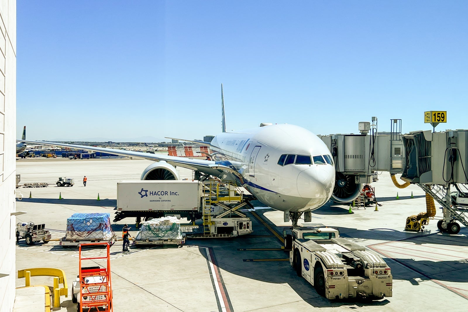 ANA Boeing 777-300ER