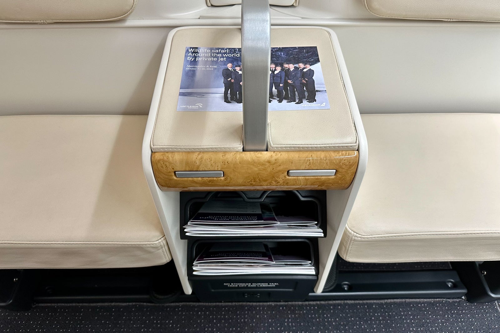 An exclusive look inside the $160,000-a-seat private Boeing 757