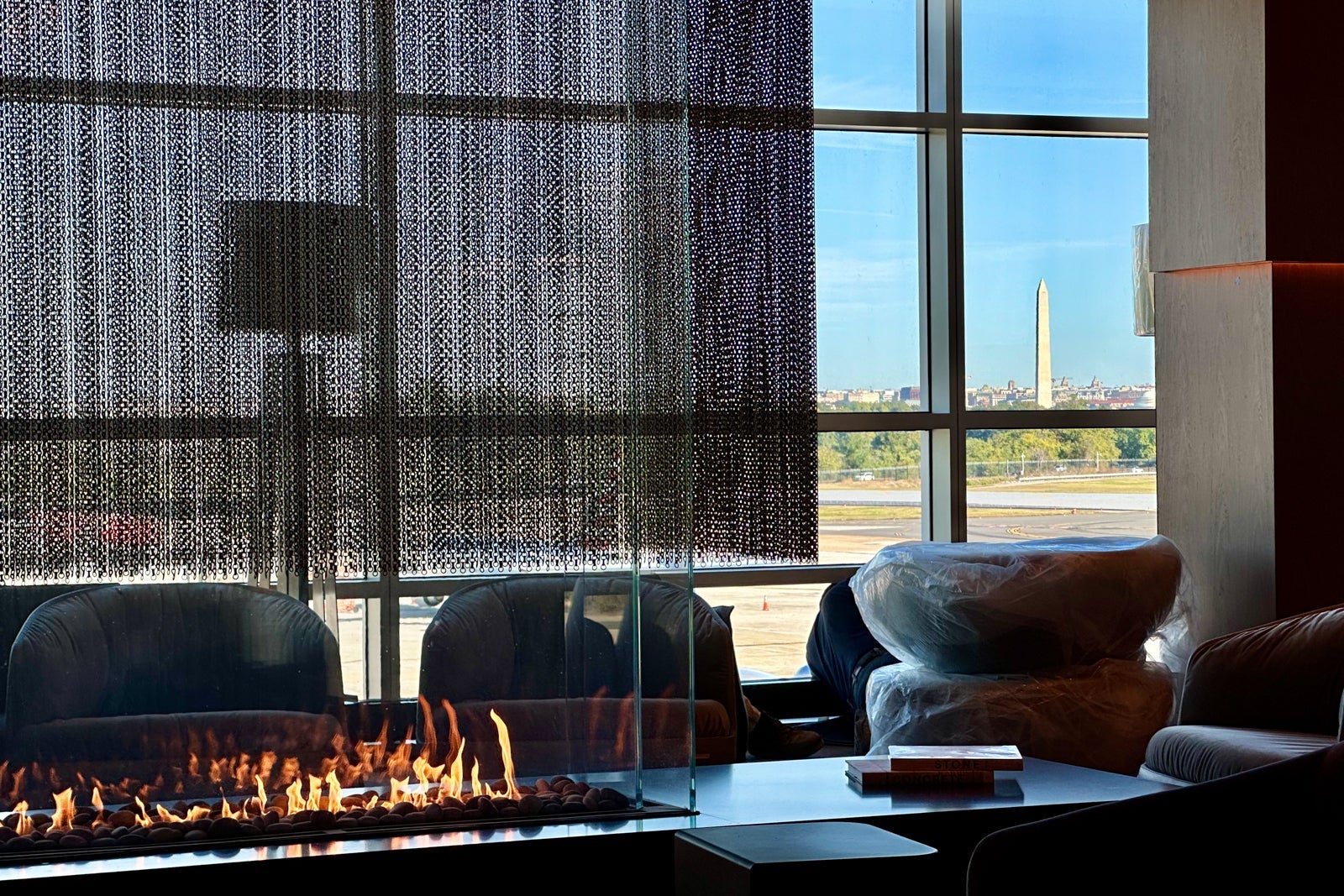 Admirals Club DCA