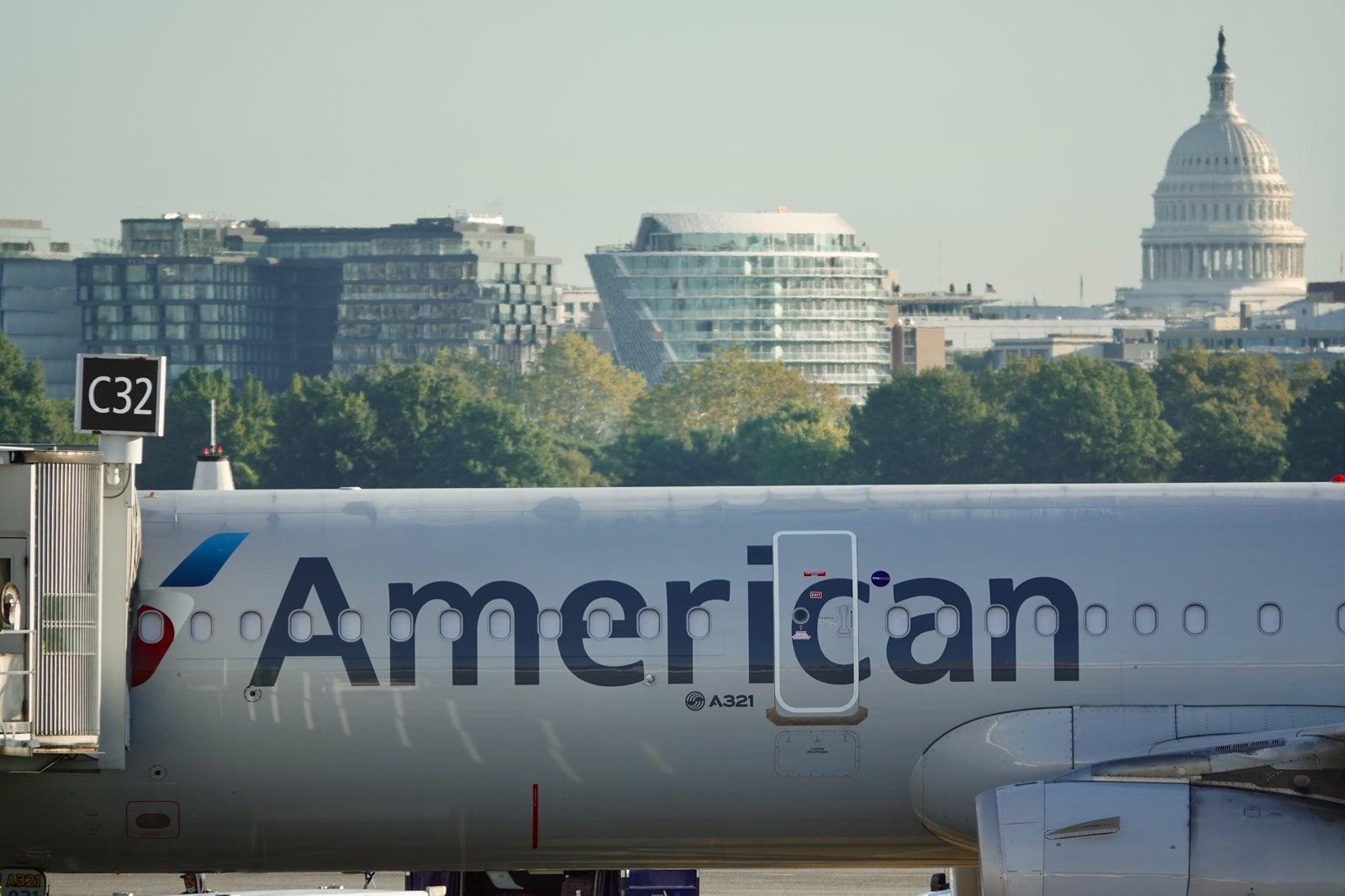 American planes DCA