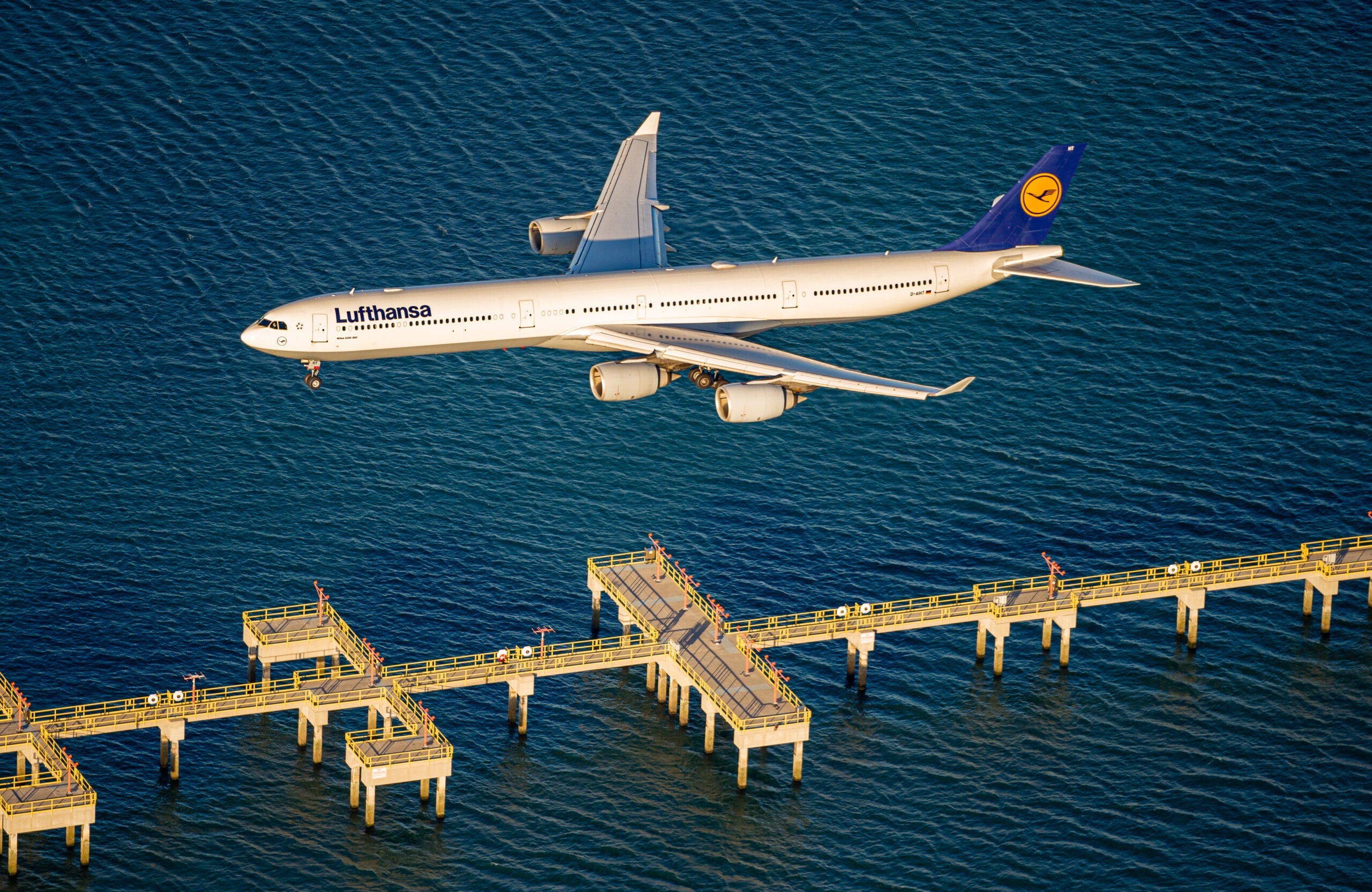 Lufthansa Reduces Fleet and Flights Due to Rising Fuel Costs