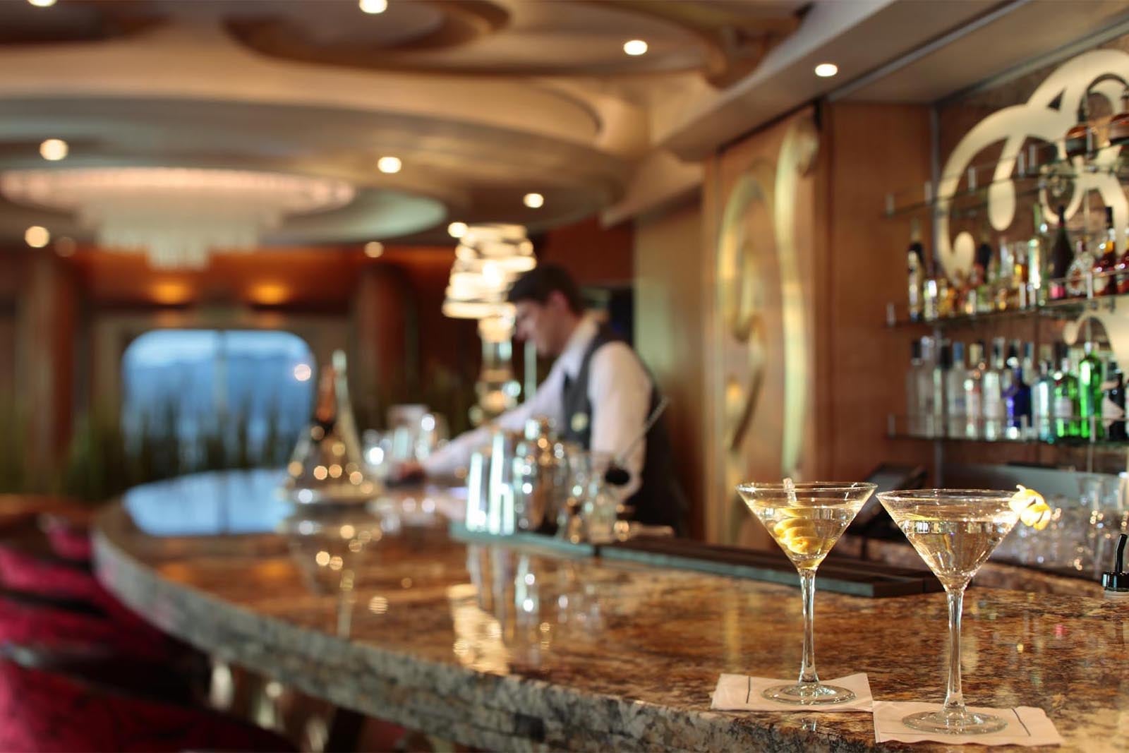 The R Bar on Royal Caribbean's Splendour of the Seas.