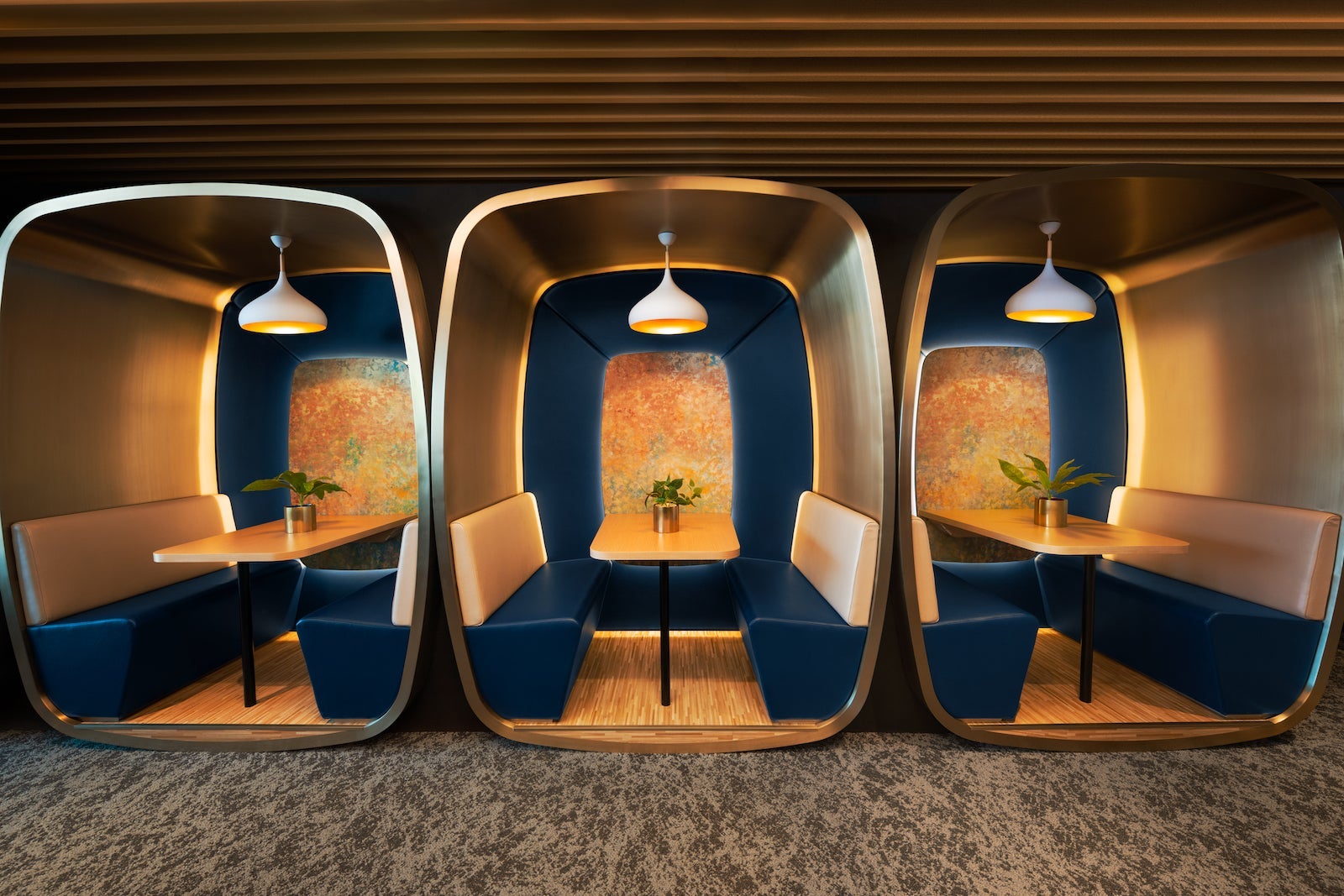 Hong Kong International Airport Chase Sapphire lounge