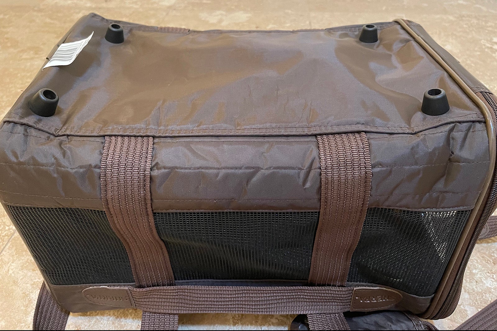 Rubber feet on the bottom of the Sherpa Original Deluxe pet carrier
