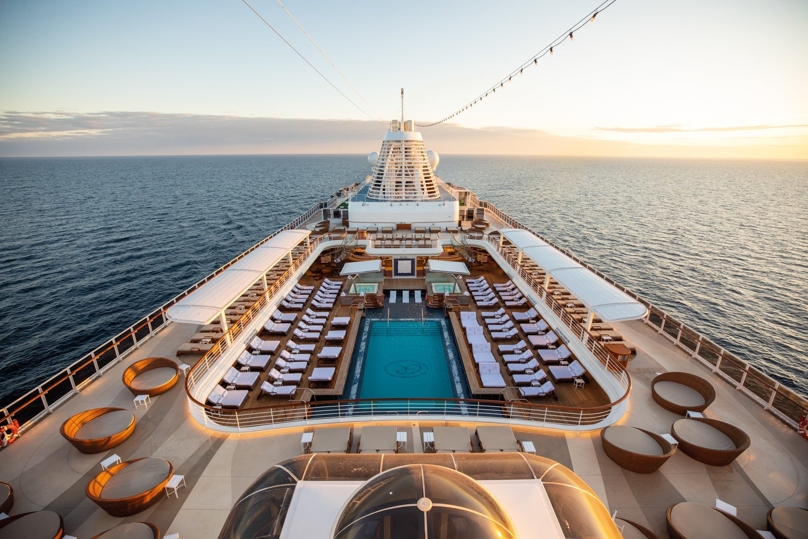 Seven Seas Splendor's pool deck