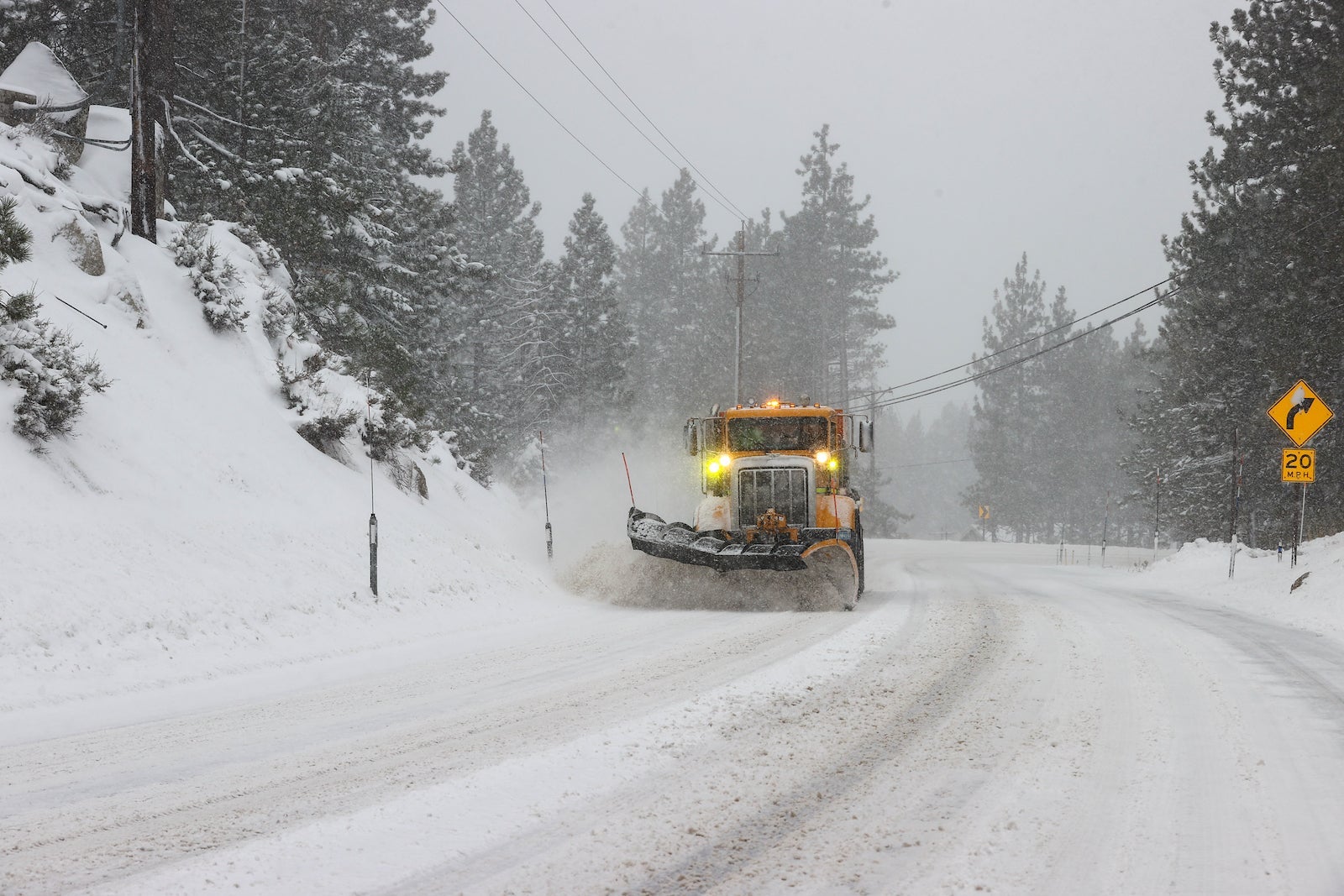 snow in lake tahoe