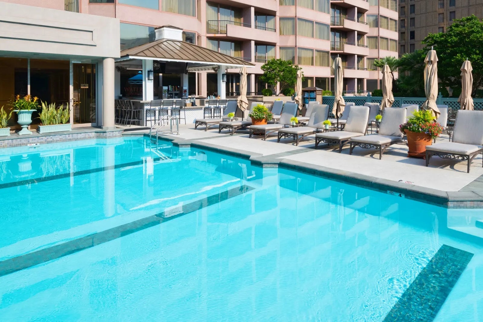The Windsor Court pool and exterior