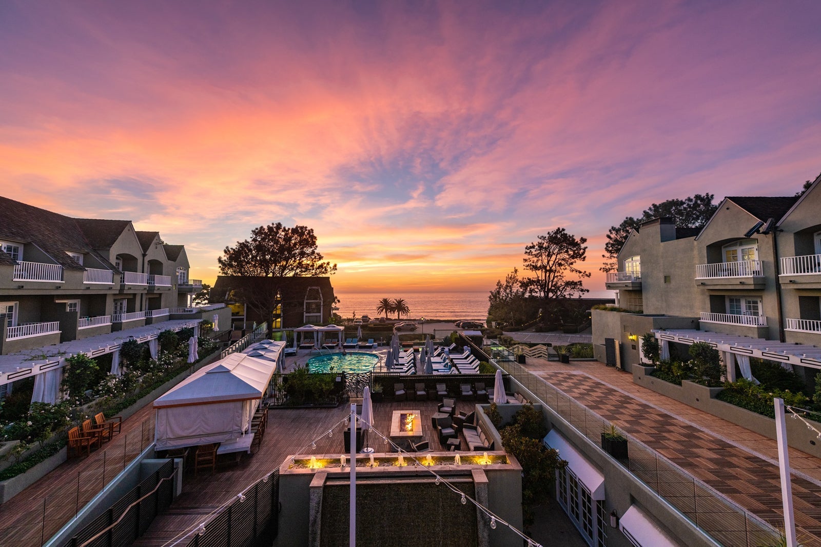 L'Auberge Del Mar aerial view