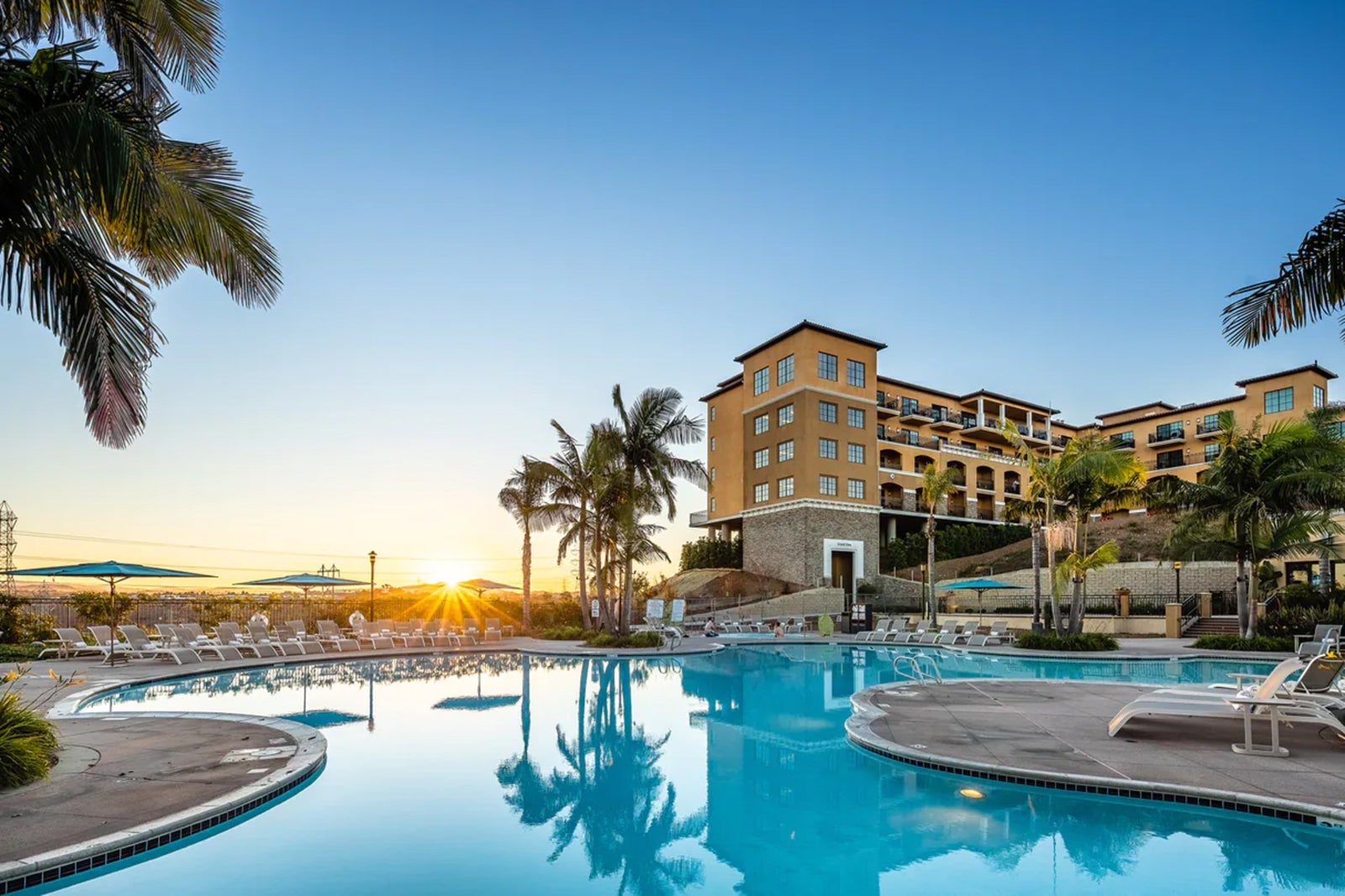 The Westin Carlsbad Resort & Spa pool and exterior