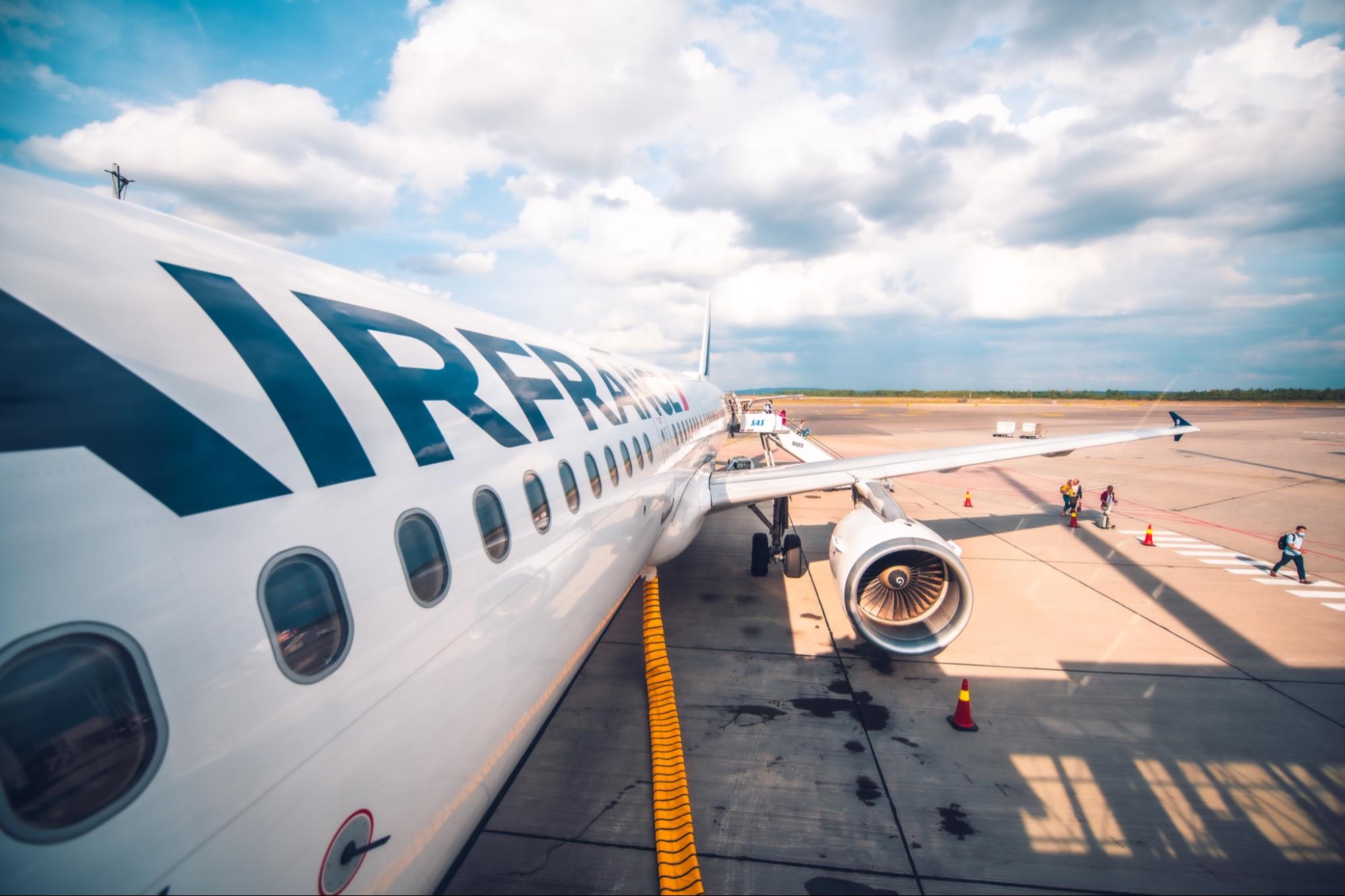 Side of an Air France jet