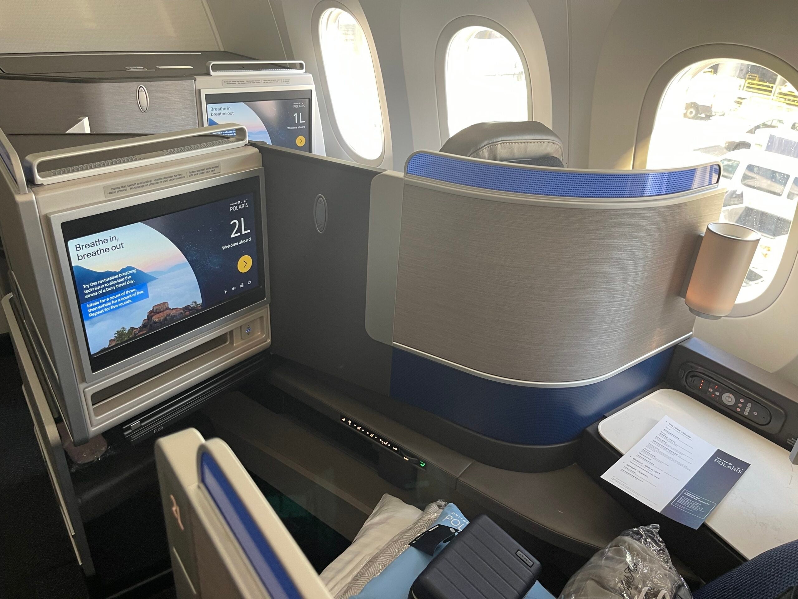 United Polaris seats facing forward