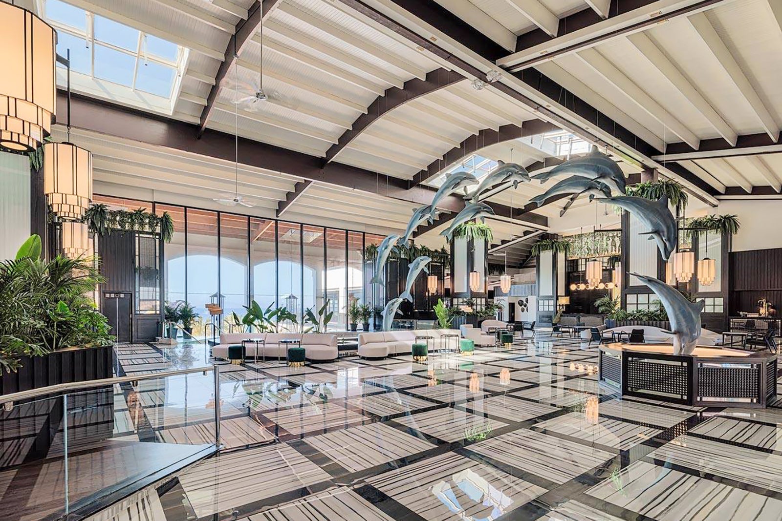 H10 Rubicon Palace Lobby view