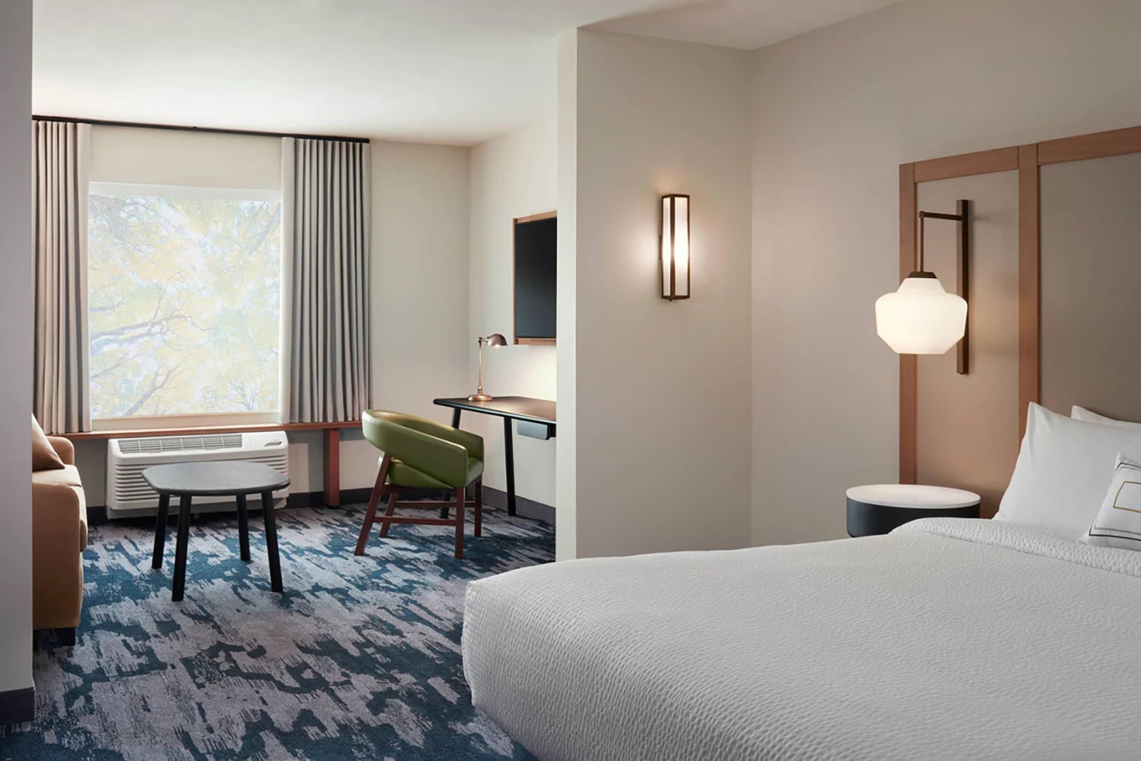 Guest room at Fairfiled Inn Sun Valley