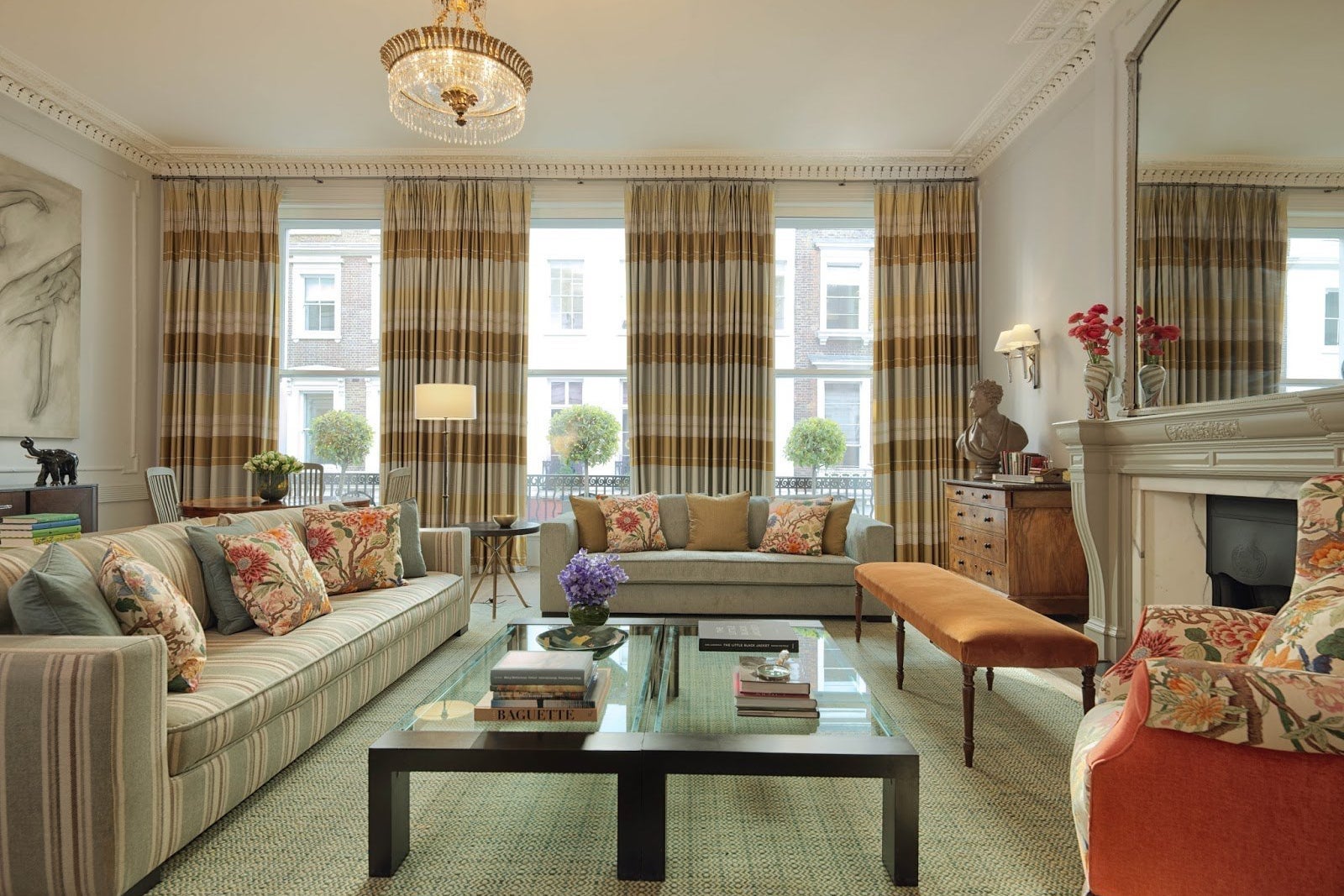 Brown's Hotel sitting area