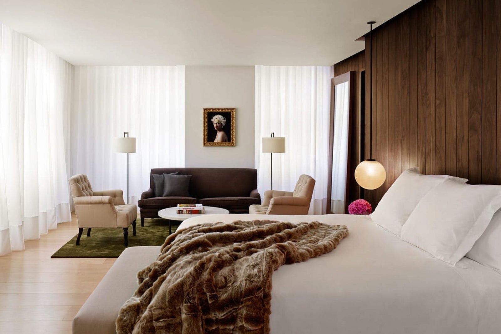 London Edition room
