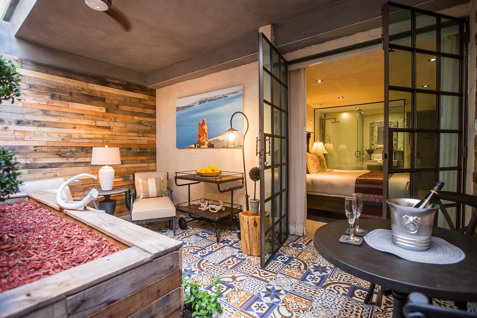 O:live Boutique Hotel room