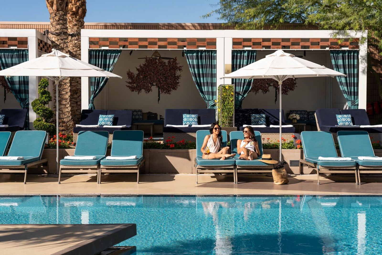Waldorf Astoria LA pool