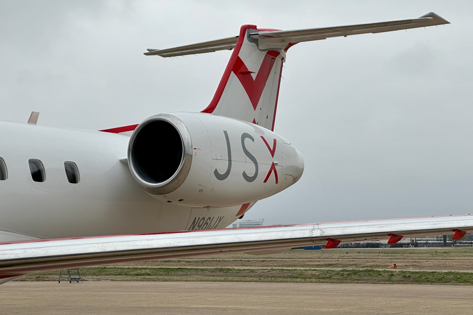 JSX Embraer E145 Dallas Media Day Starlink Wi-FI