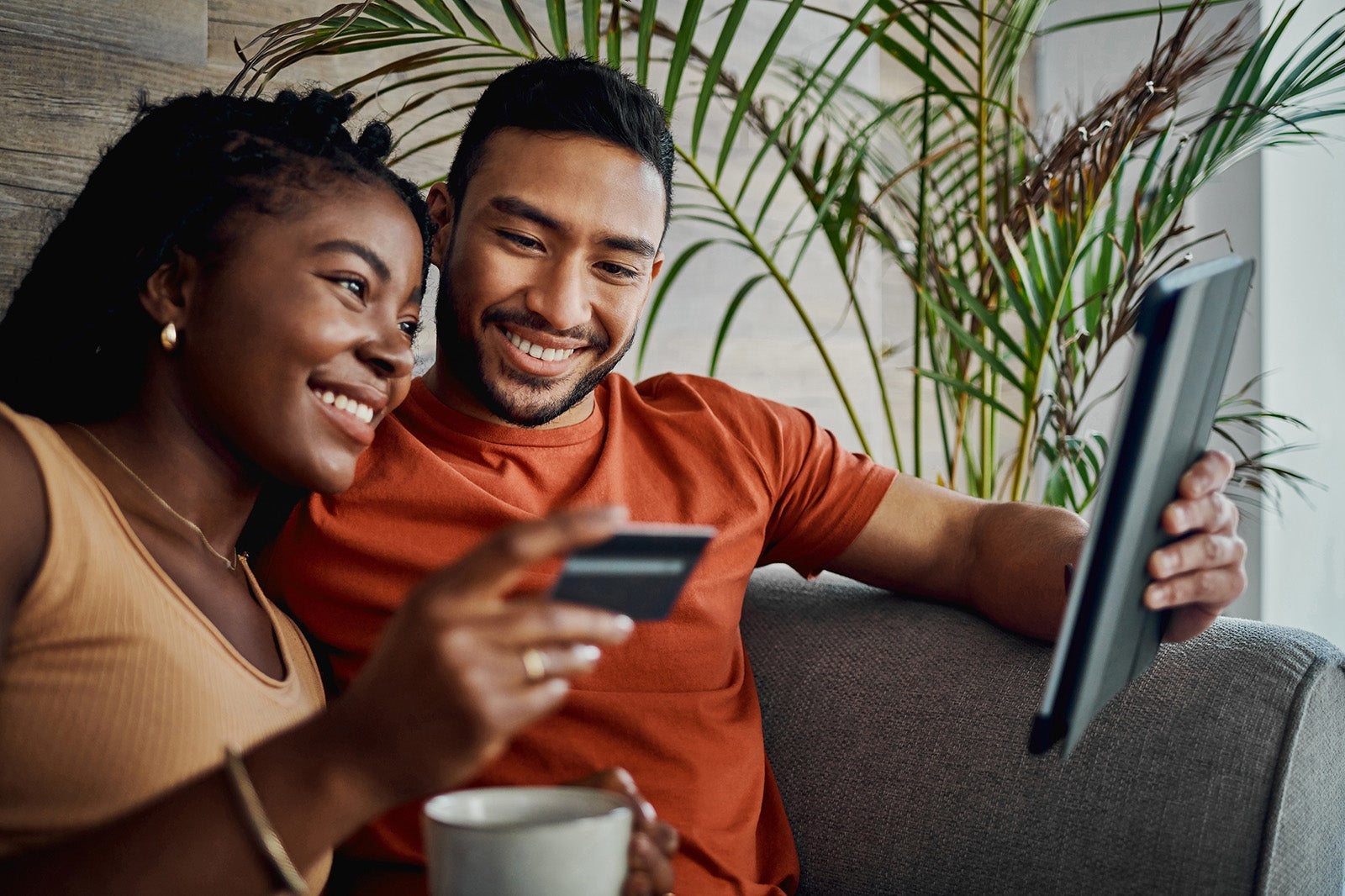 What credit score do you need to be approved for the Chase Sapphire Preferred Card?