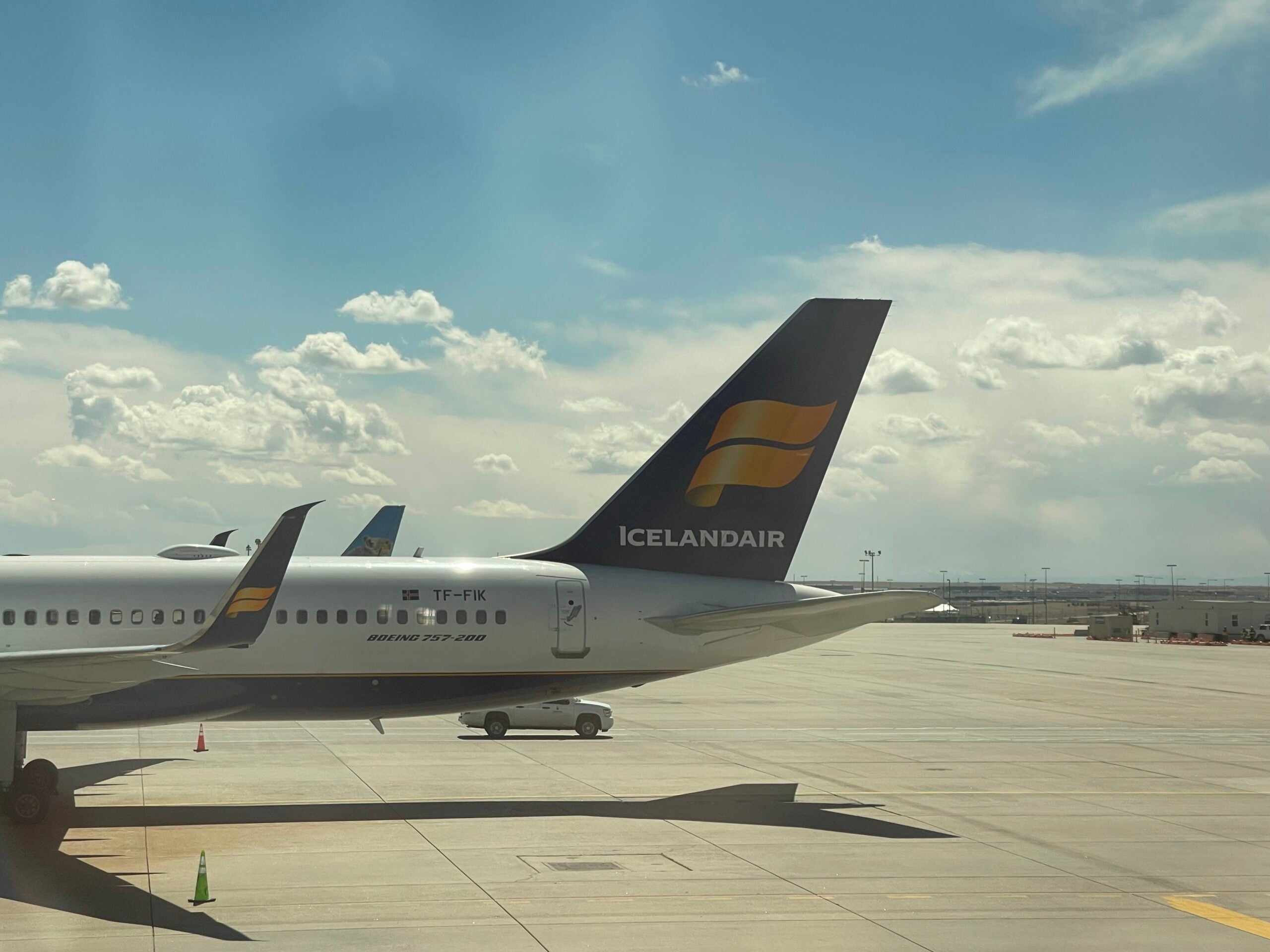 Icelandair Boeing 757-200