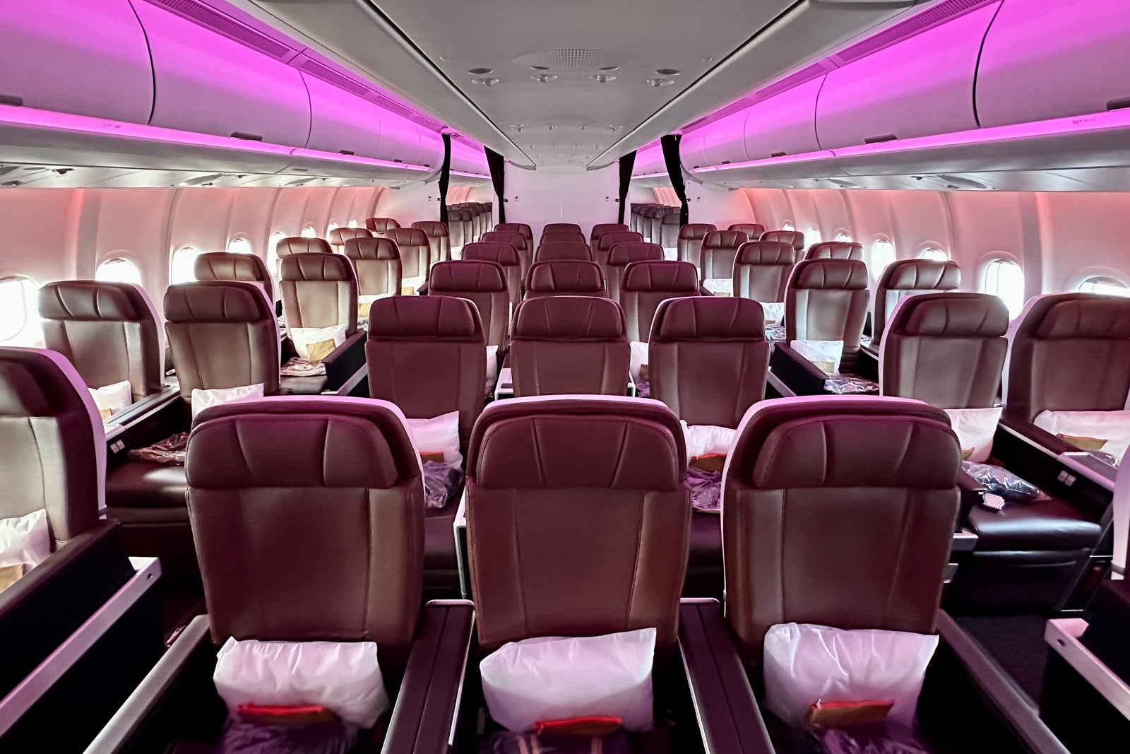 Virgin Atlantic Airbus A330-900neo JFK Tour Premium Economy