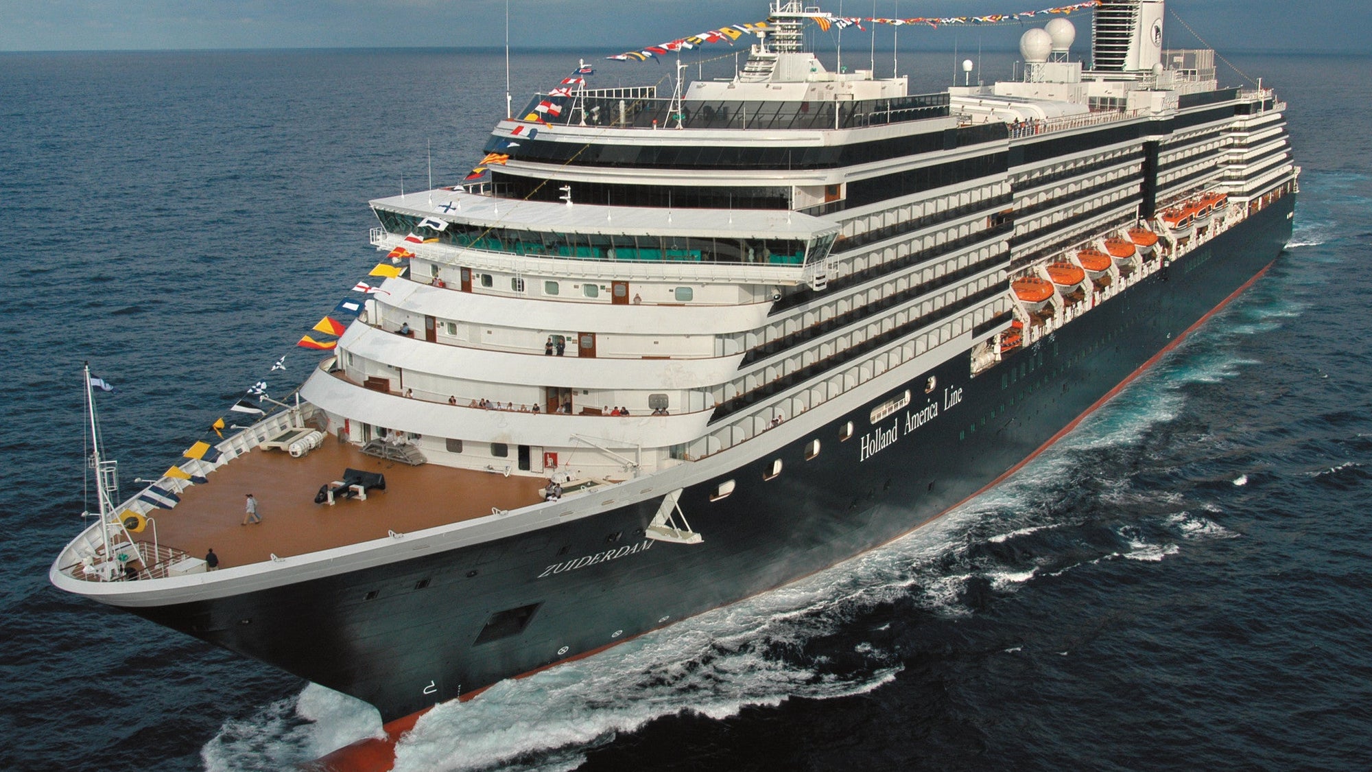 ms_Zuiderdam_at_Sea_