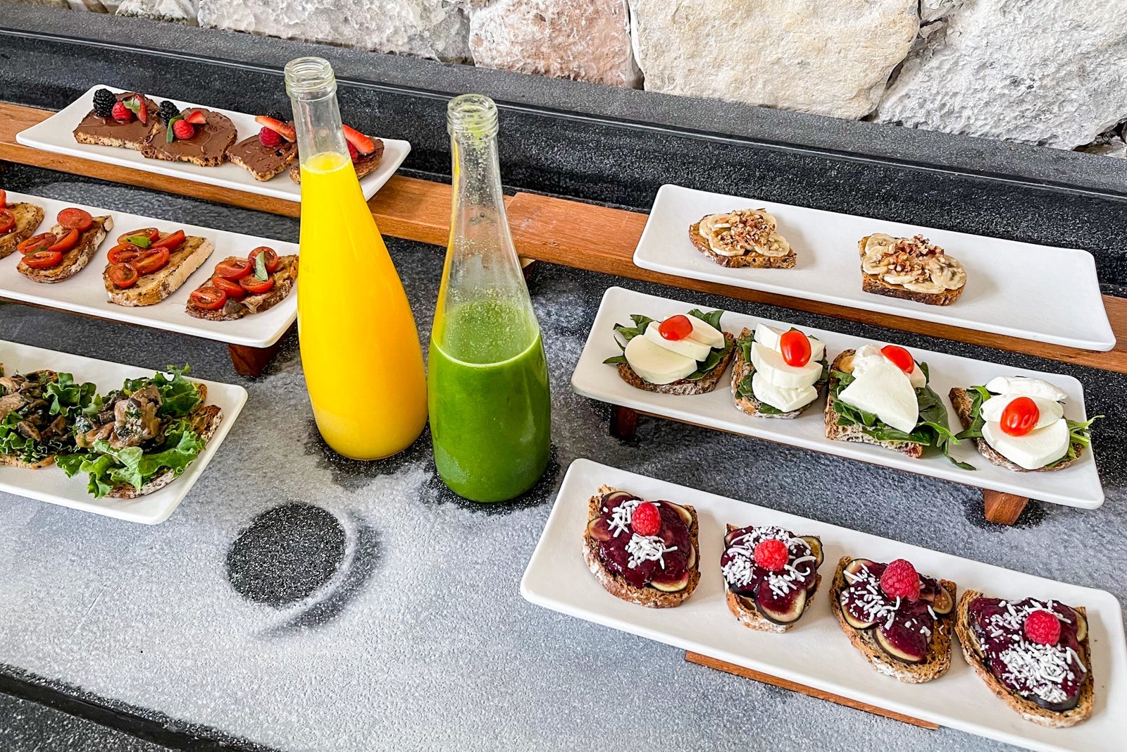 Secrets Impression Moxche lounge snacks