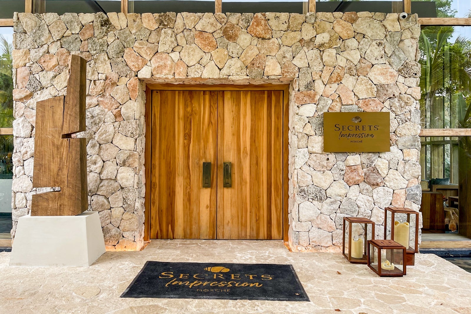 Entry to Secrets Impressions Moxche Playa del Carmen