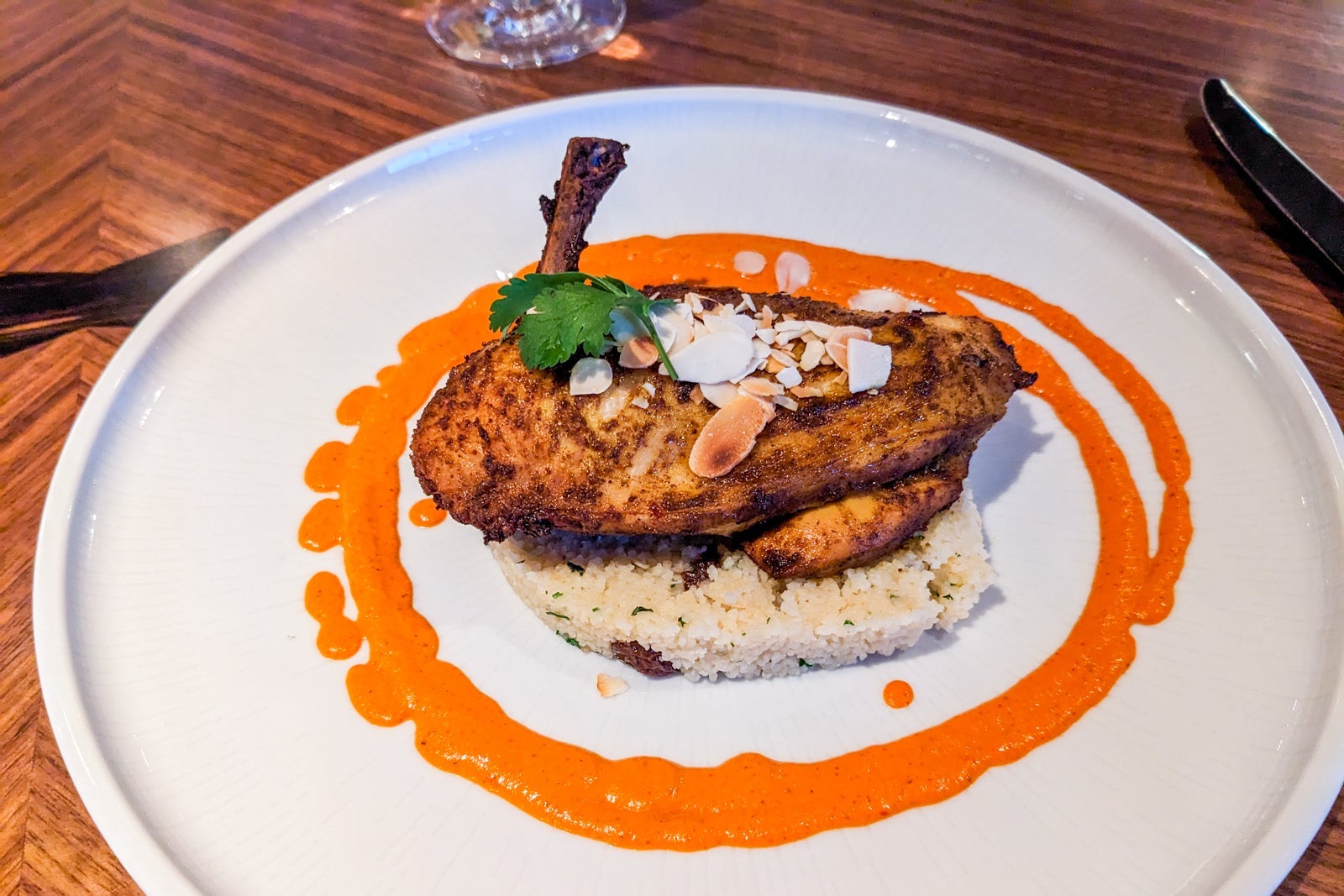 Herbed chicken with harissa sauce