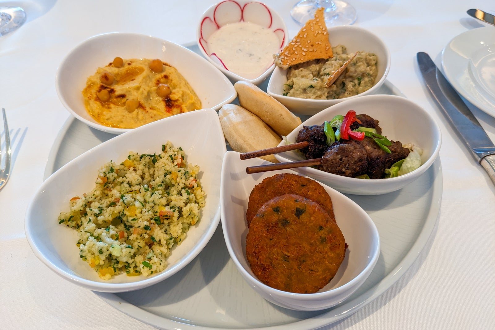 Five dishes of Lebanese mezze
