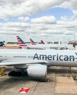 American Airlines plane