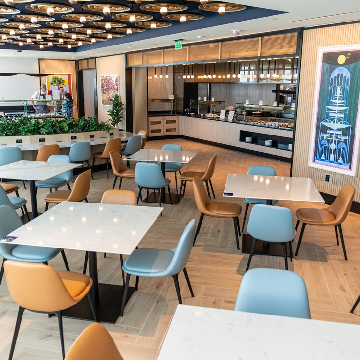 These are America's best airport lounge networks, according to new JD Power study