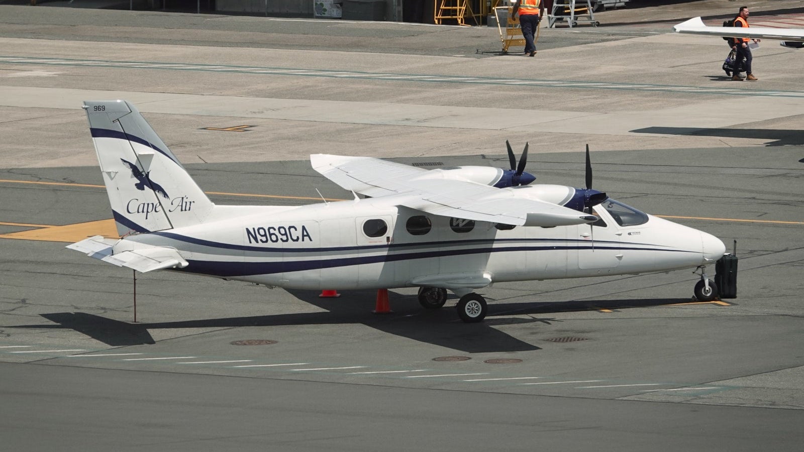 Cape Air Boston Logan BOS