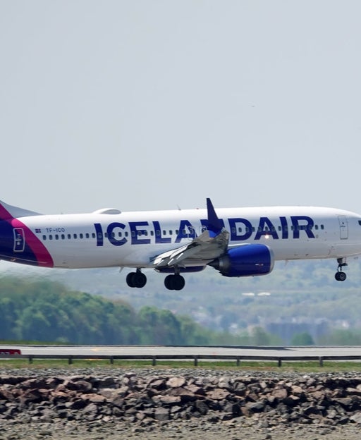 Icelandair Boeing 737 MAX Boston Logan BOS