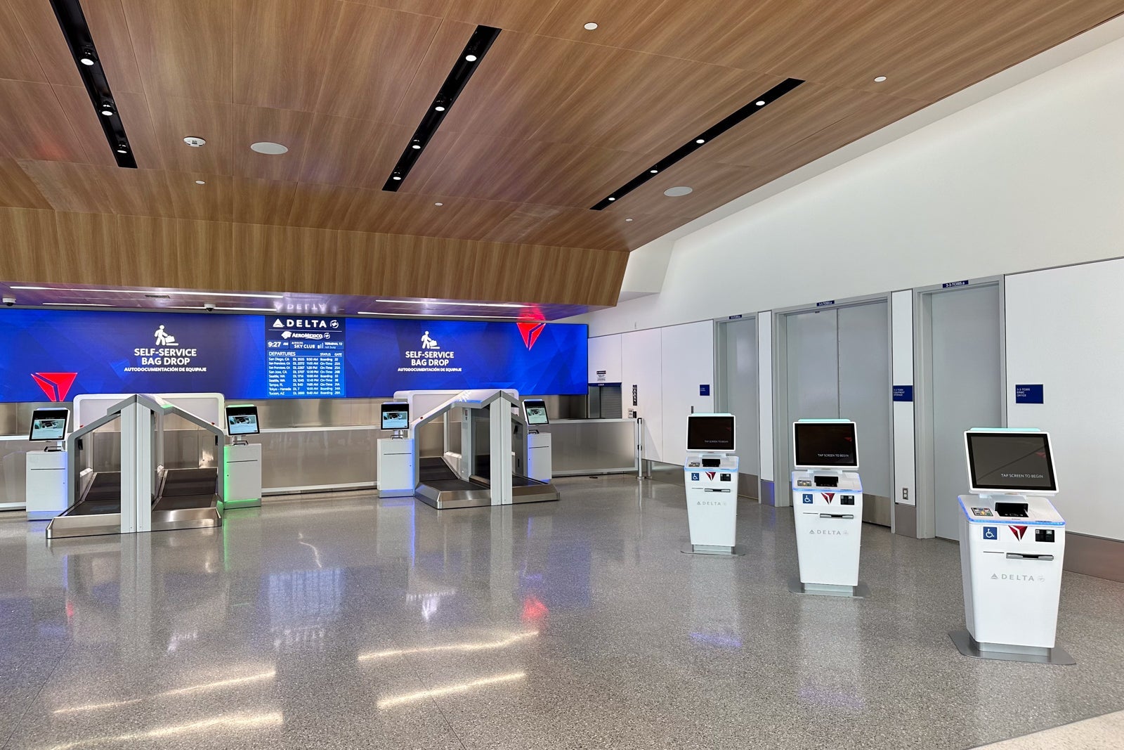 check in LAX Sky Way