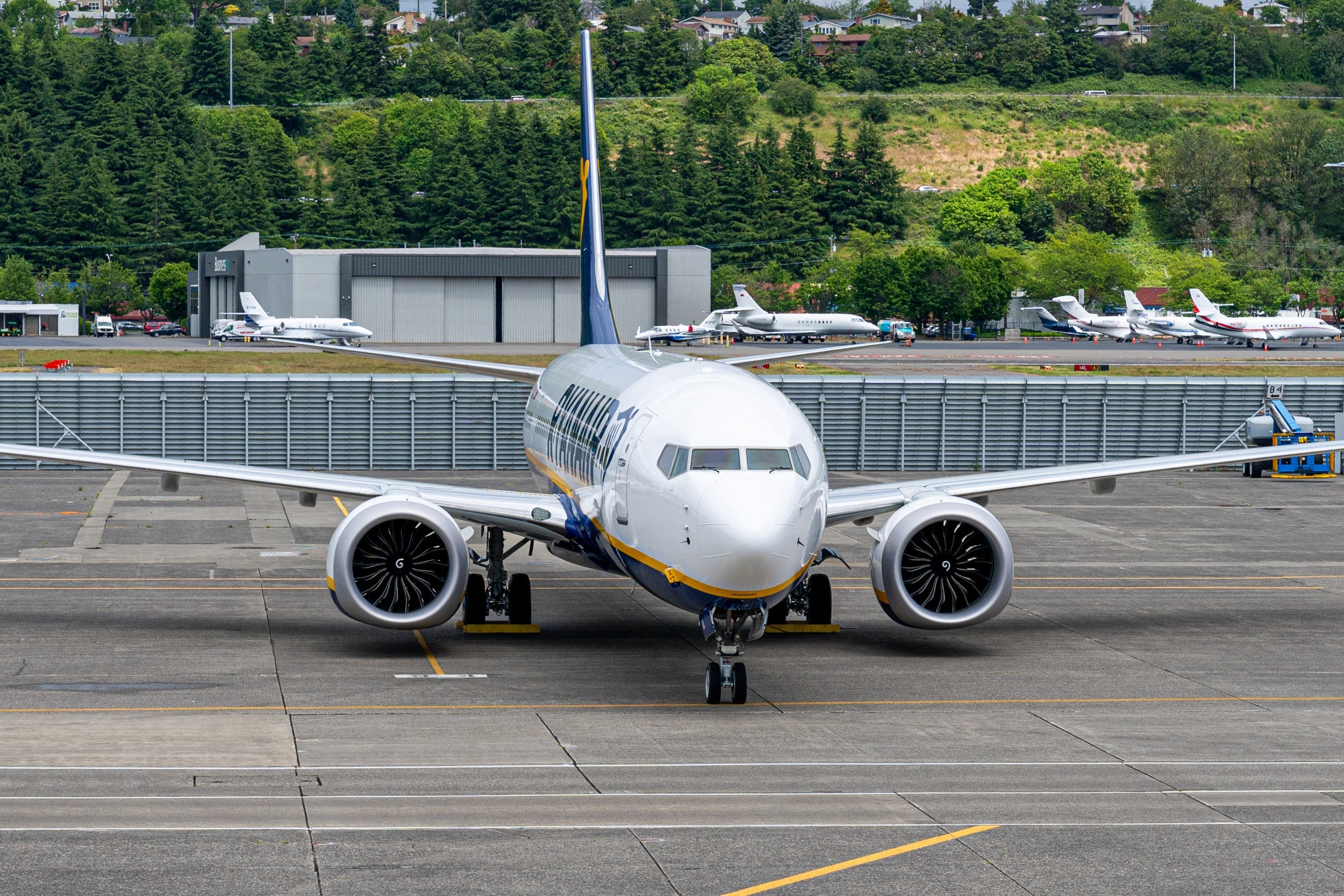Ryanair 737 MAX 8-200 Renton-1