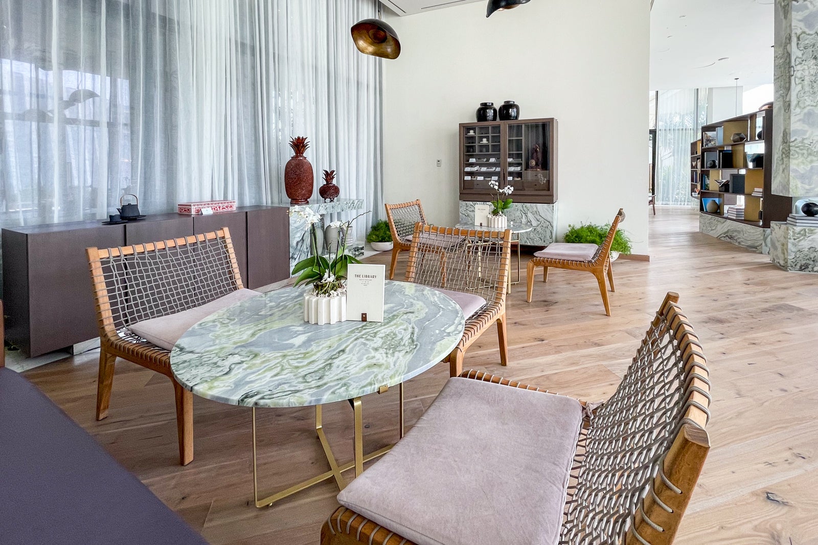 The Library. St. Regis Kanai Resort, Riviera Maya