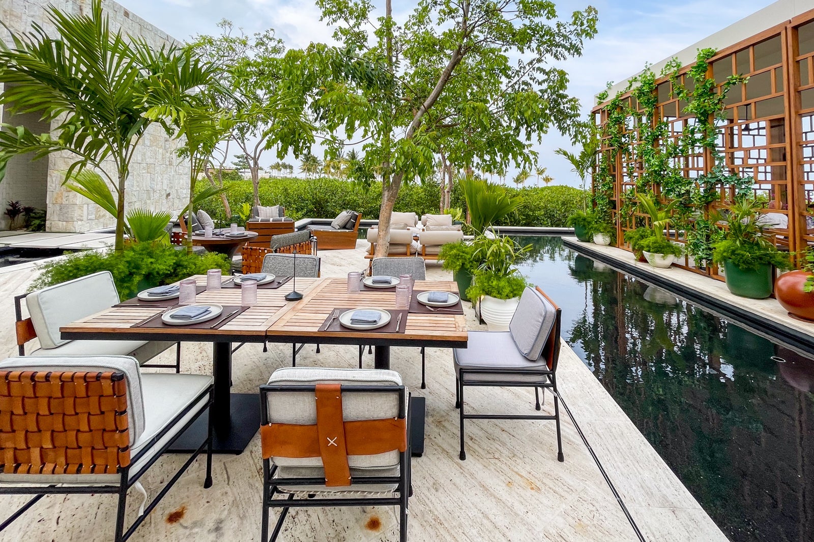 Toro outdoor seating. St. Regis Kanai Resort, Riviera Maya