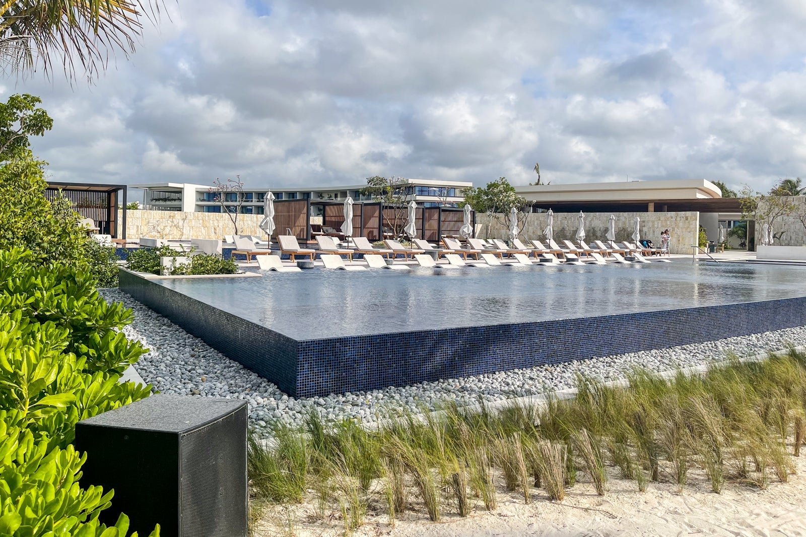 Pool. St. Regis Kanai Resort, Riviera Maya