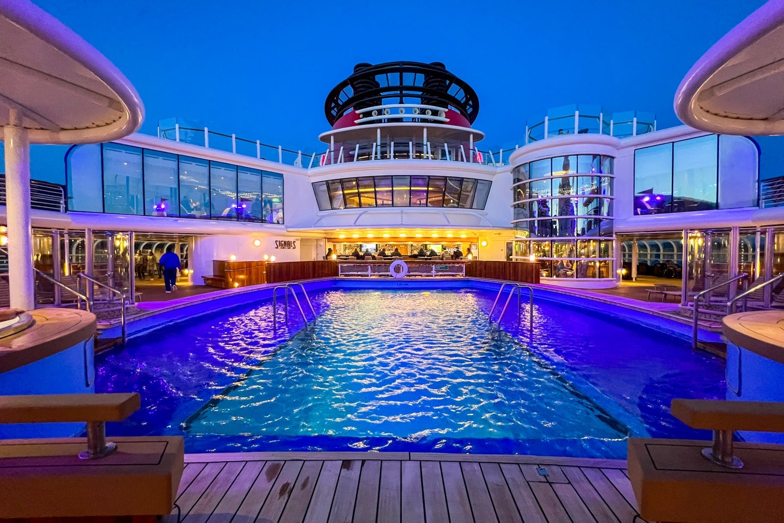 Adult pool on Disney Wonder