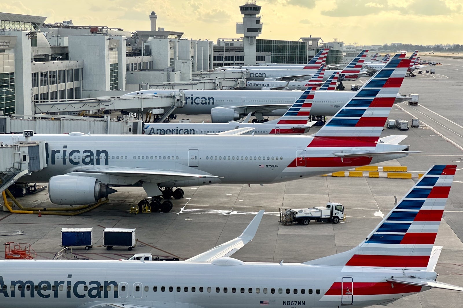 American airplanes lined up at Miami Airport
